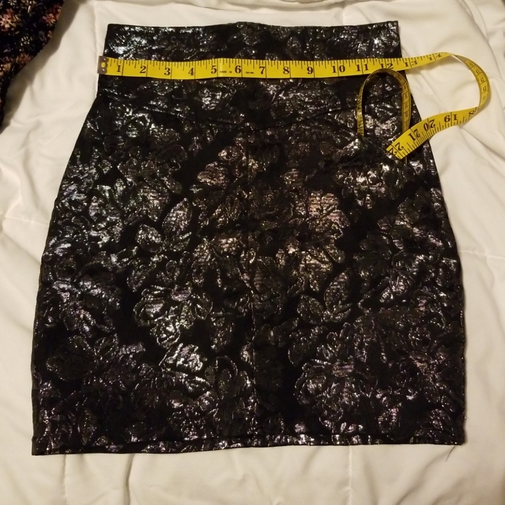 H&M black and silver skirt